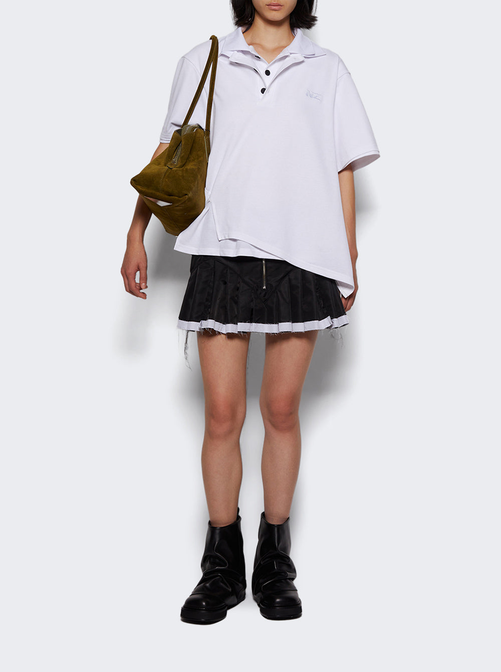 PF25NZ310-01_Black_999.jpg