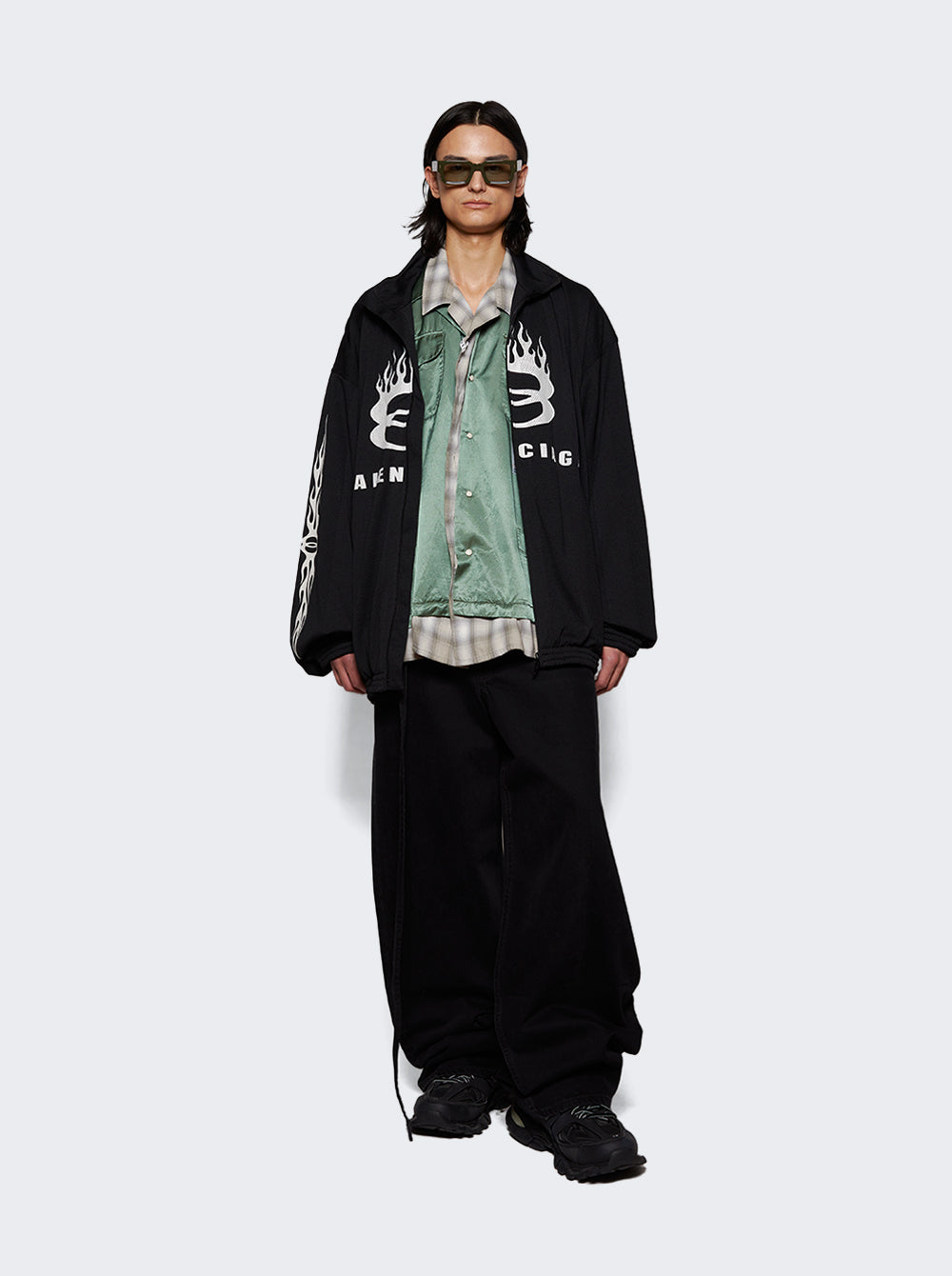 794794 TQV38_Black_999.jpg